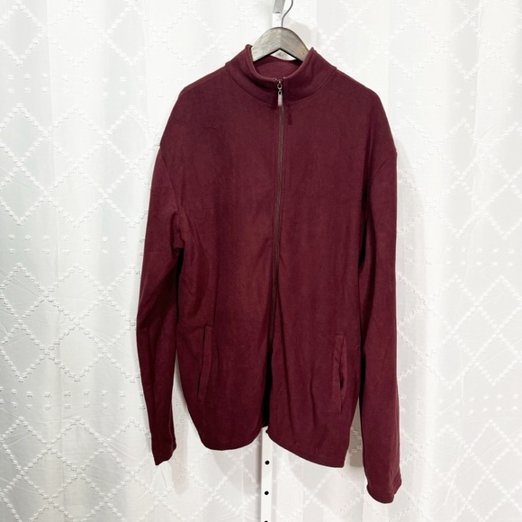 🎲 348. Real Essentials Women’s 2XL Burgundy Full Zip Fleece Jacket NWOT - Picture 3 of 7